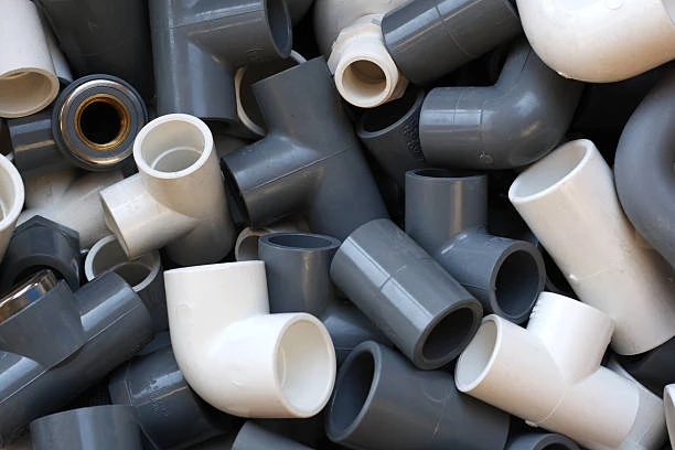 Plastic pipe connectors