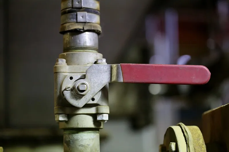 brass strainer with valves