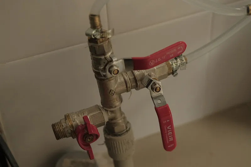 brass strainer with valve
