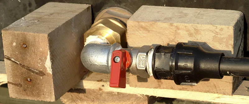 brass strainer with valve
