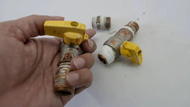 drainage ball taps
