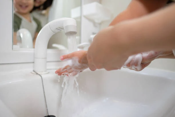 wall mounted taps