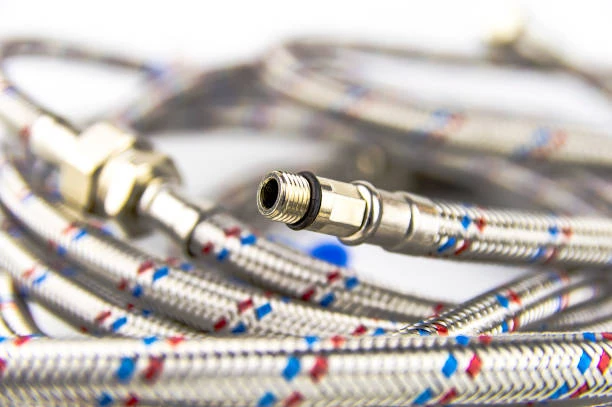 Braided rubber hoses