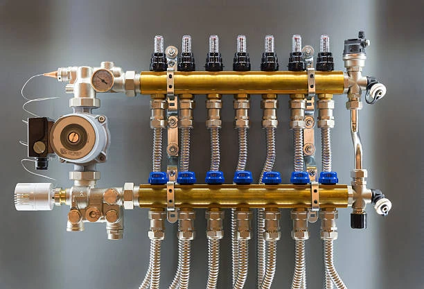 Corrosion-resistant brass PEX manifolds